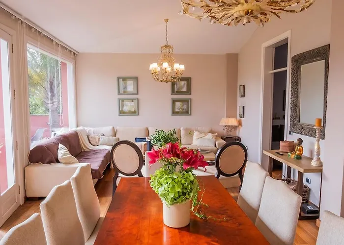 וילה Casa Gurugu *